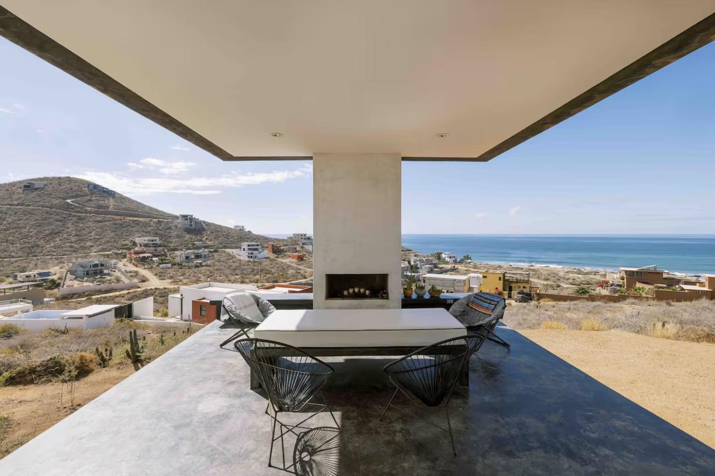 Casa De Ventanas 6