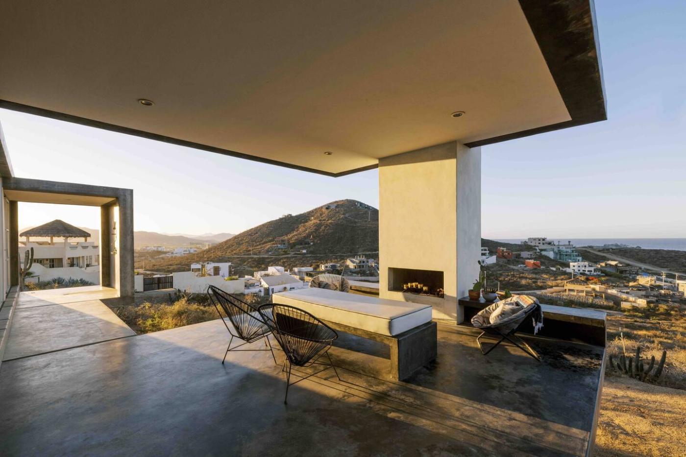 Casa De Ventanas 7